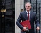 Minister apologises to generation of UK children exposed to toxic online content